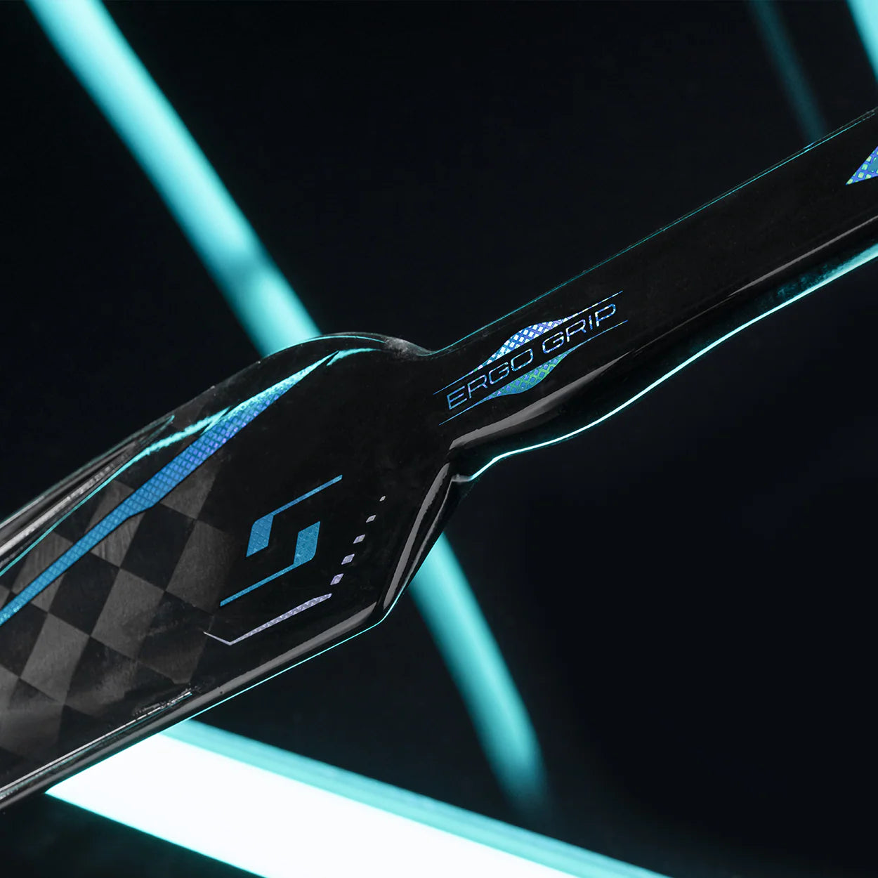 BAUER S26 SUPREME FUSE SR GOAL STICK -