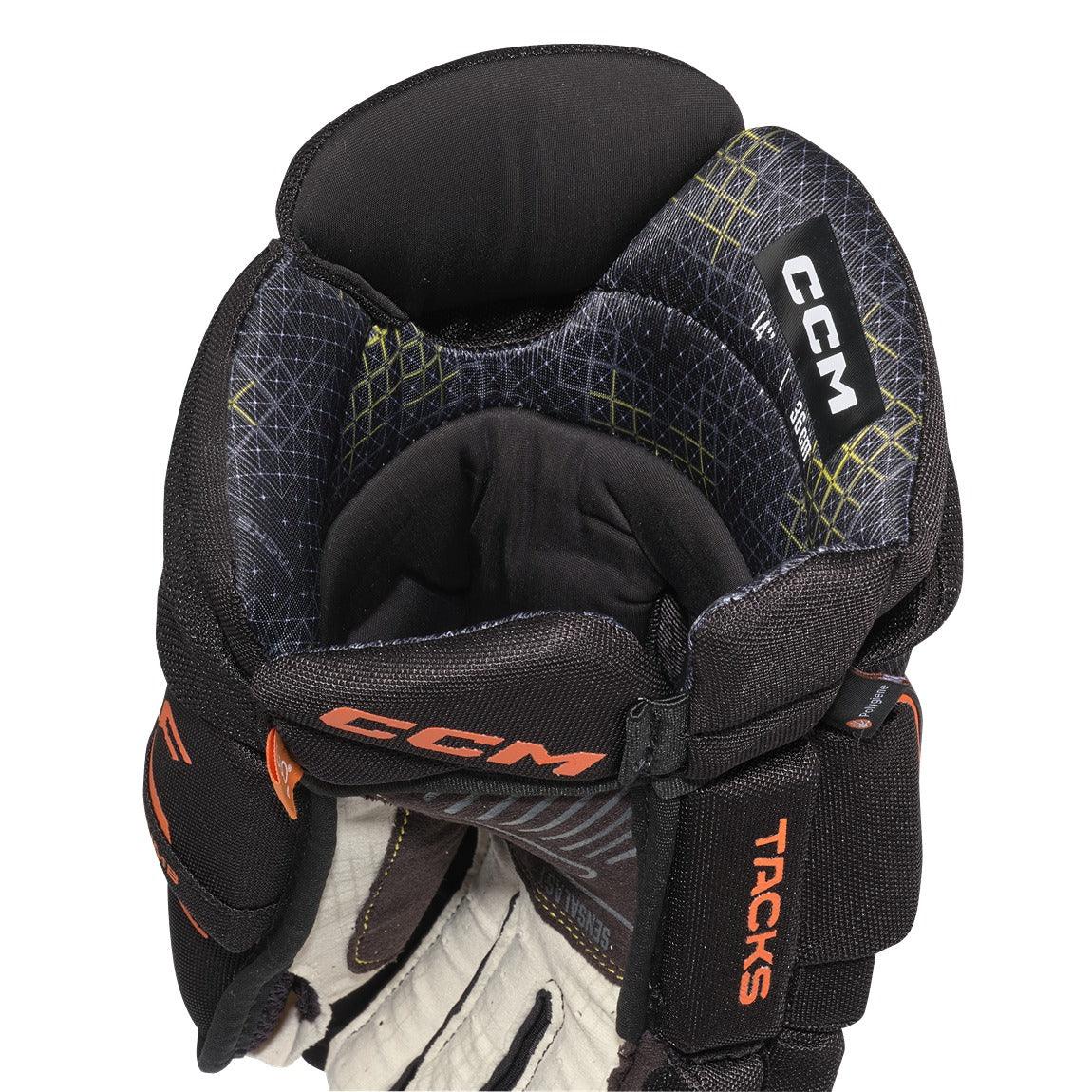 CCM TACKS XF HOCKEY GLOVES - SENIOR