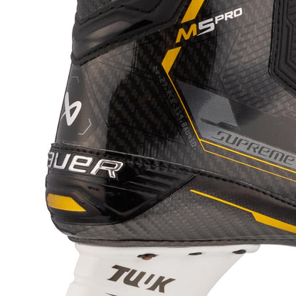 BAUER S22 SUPREME M5 PRO INT SKATES