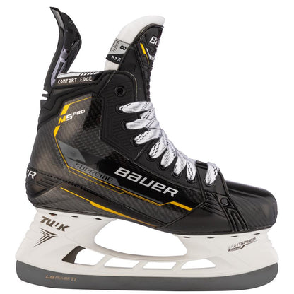 BAUER S22 SUPREME M5 PRO INT SKATES