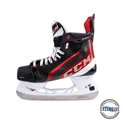 CCM S21 CCM JS XTRA SE IN SKATES R 5 INTERMEDIATE HOCKEY SKATE